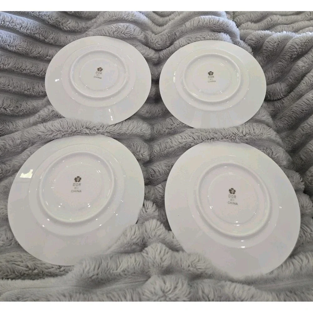 D'OR 011 Porcelain (Set of 4) 6 2/16 in. Plates White Gold China Glossy Printed